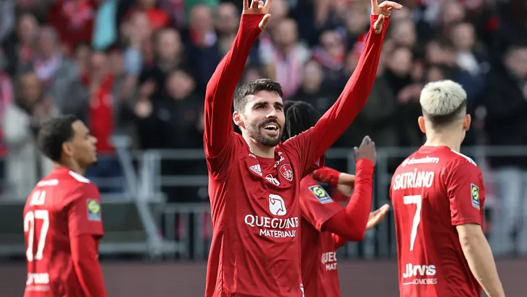 «Лион» нацелился на Пьера Ле-Мелу из «Бреста»