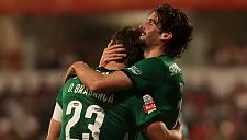 «Спортинг» побеждает «Фамаликан» в гостях и продолжает чемпионскую гонку