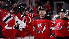 «Виннипег» победил «Нью-Джерси» в игре после возвращения Дадонова