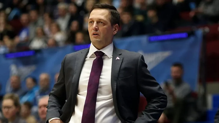 В «Зените» объяснили, почему Секулич покинул пост главного тренера