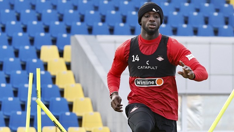 Абена на пути в Слован: что будет с его контрактом?