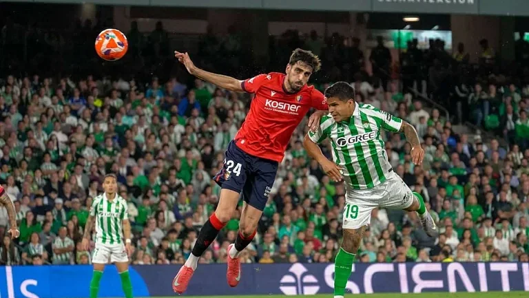 «Бетис» обыграл «Осасуну» со счетом 2-0