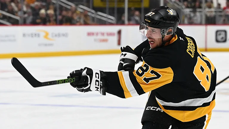 «Питтсбург» победил «Чикаго», Кросби сделал ассист