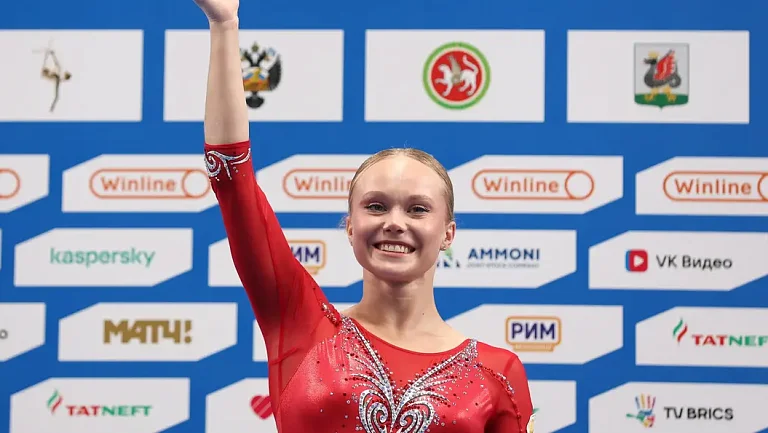 Ангелину Мельникову назвали суперзвездой женской гимнастики