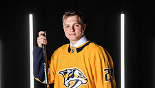 Спортивный журналист Эллис оценил перспективы 18-летнего Сурина в НХЛ