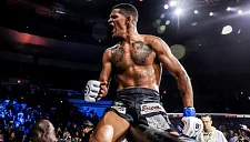 Экс-чемпион Bellator Патрик Микс уволен из UFC