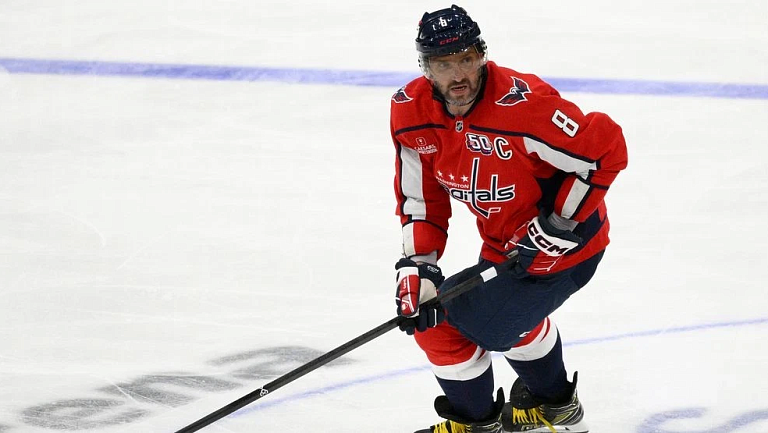 Овечкин вступил в потасовку с российским защитником «Оттавы» после его фола