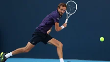 Медведев победил Лёнера Тьена и вышел в 1/4 финала «Мастерса»