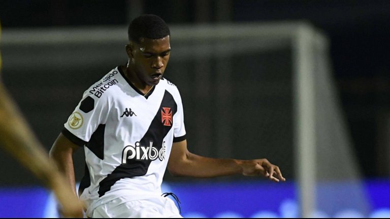 «Монако» интересуются бразильским форвардом Райаном