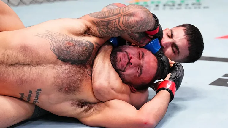 UFC расследует бой Дулгаряна и Дель Валле — подозревают сдачу поединка