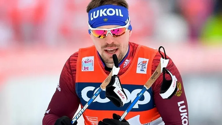 Устюгов просит помощи в поиске пропавших лыж и палок в Ханты‑Мансийске