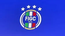 Эксперт Джанни Бецци раскритиковал руководство итальянского футбола