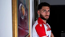 Агент Тикнизяна объяснил, зачем экс-игрок «Локомотива» получил паспорт Сербии