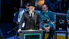  Джо Торнтон возвращается в «Шаркс»