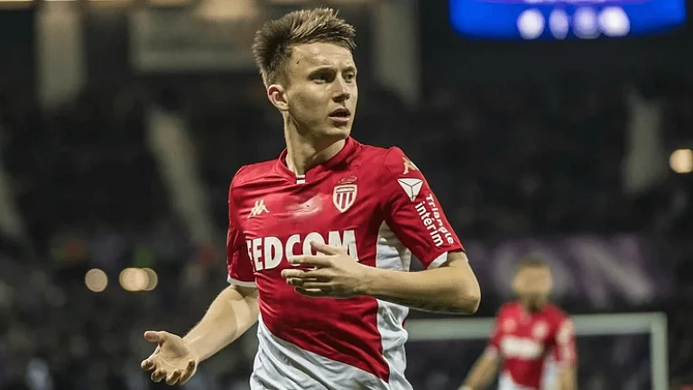 Защитник ЦСКА Круговой: «Головину рано возвращаться в РПЛ»