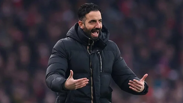 «Манчестер Юнайтед» не планирует увольнять Рубена Аморима