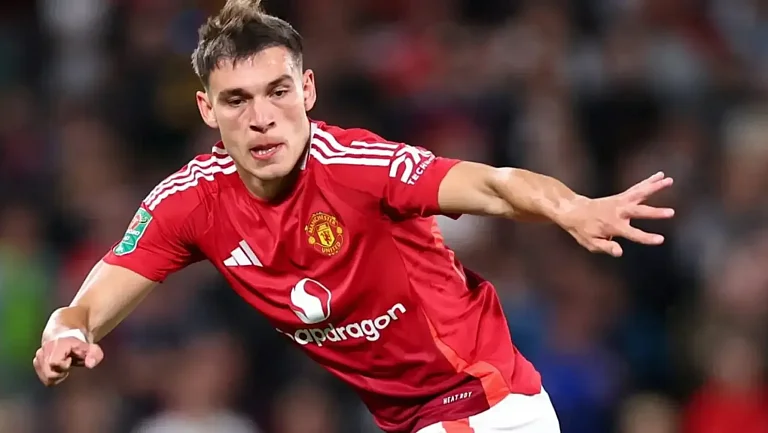 МЮ отказался отпускать Угарте в аренду, несмотря на интерес из Италии