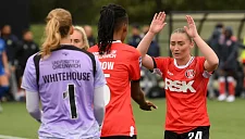 Футболистки из «Вест Хэм Юнайтед» показывают отличную игру за новые клубы