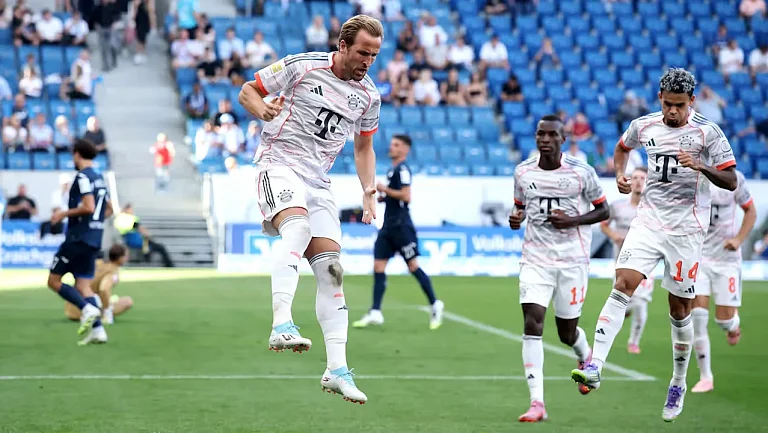 Кейн сделал хет-трик и принес «Баварии» победу над «Хоффенхаймом»