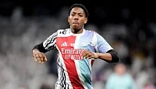 «Арсенал» заключил долгосрочный контракт с Льюисом-Скелли