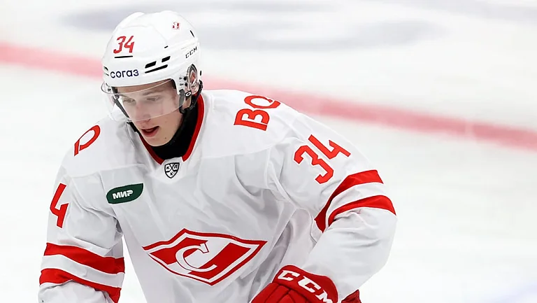 «Металлург» предложил «Спартаку» 50 млн за защитника Савикова