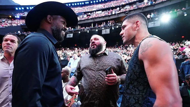 Легенда UFC Джон Джонс ответил Перейре угрозой после его провокационного видео