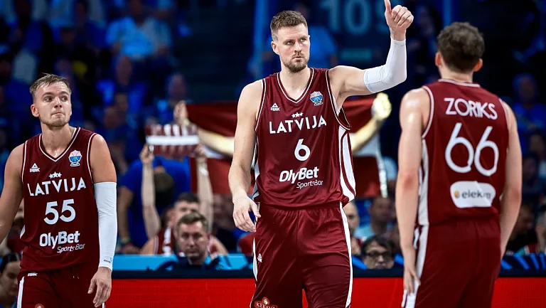 Порзингис привел Латвию к первой победе на Евробаскете-2025