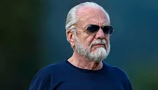 Президент Наполи Де Лаурентис пророчит кризис в современном футболе

