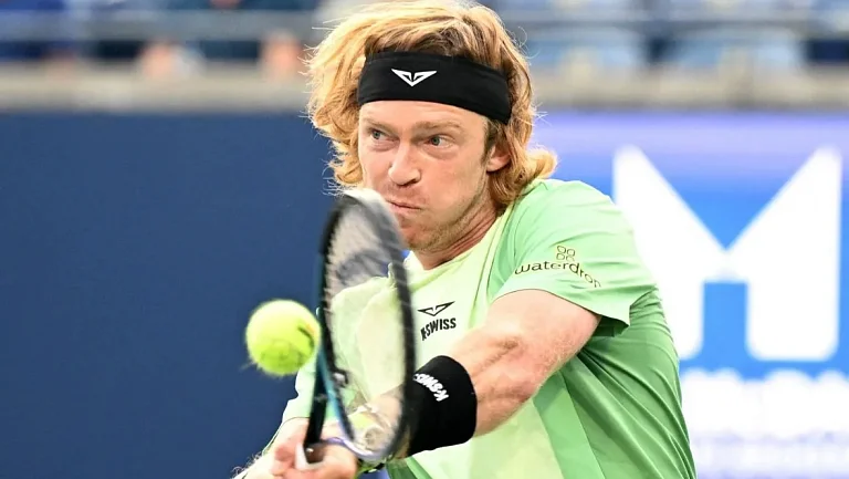 Андрей Рублёв прошёл в третий круг турнира «Мастерс»