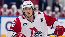 Хоккеист «Локомотива»: Первым делом повезли Кубок Гагарина «небесной команде»