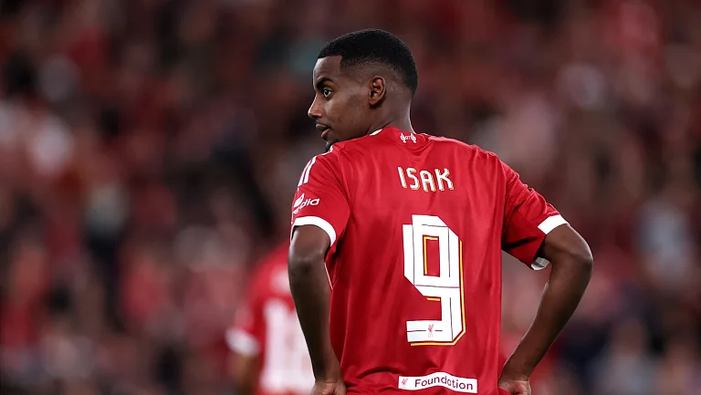 Как Исак дебютировал за «Ливерпуль» в Лиге чемпионов