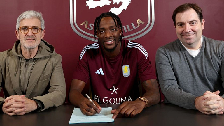 Форвард Тэмми Абрахам вернулся в «Астон Виллу»