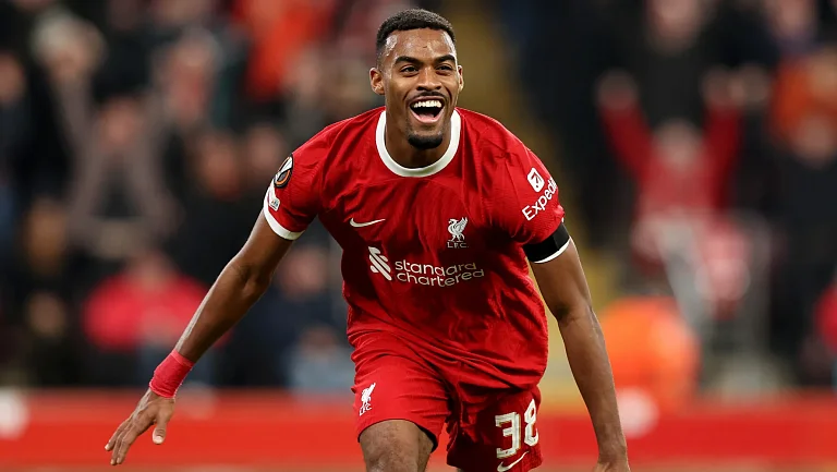 Капитан «Ливерпуля» Ван Дейк назвал имя ключевого игрока команды