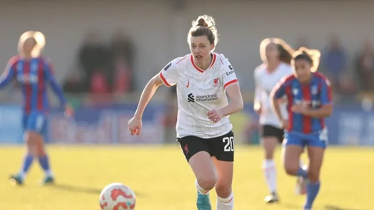 Бывший нападающий «Ливерпуля» Яна Даниэльс переходит в «Бернли»