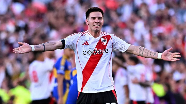 Президент «Ривер Плейт» сравнил Мастантуоно с другими звездами