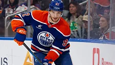 Василий Подколзин отдал голевую передачу за «Эдмонтон» в игре с «Коламбусом»