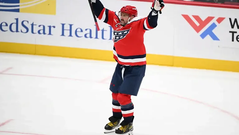 Фетисов уверен, что НХЛ отметит 900-й гол Овечкина