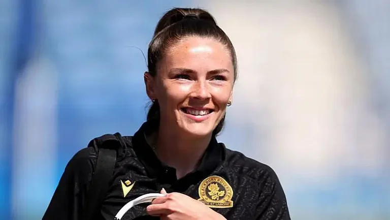 Хлоя Уильямс возвращается в «Вулверхэмптон» спустя шесть лет