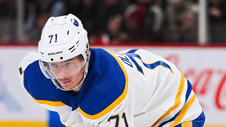 «Колорадо Эвеланш» подписал контракт с форвардом Виктором Олофссоном