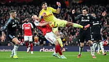 «Арсенал» разнёс «Астон Виллу» и стал лидером АПЛ