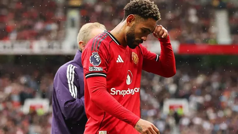 «Манчестер Юнайтед» может остаться без четырех игроков против «Сити»