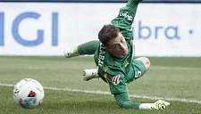 «Атлетик» готовится к встрече с бывшими вратарями