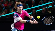 Рублёв победил Вашеро в напряженном матче на Континентальном кубке мира в Китае