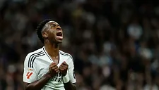 Хаби Алонсо объяснил, почему Винисиус начал матч в запасе