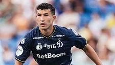 Бубнов похвалил Зайнутдинова за игру в центре обороны