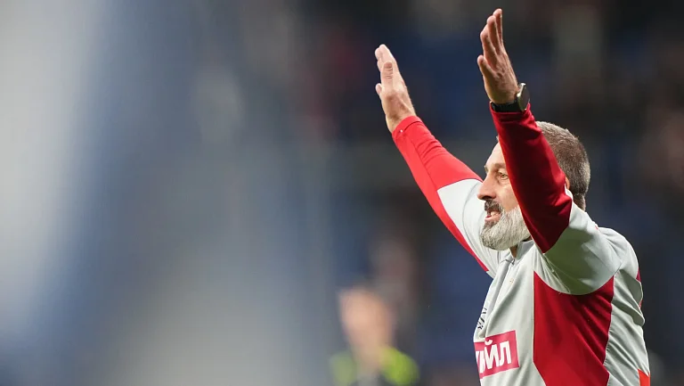 «Спартак» заплатит 100 тысяч за оскорбления фанатов в адрес ЦСКА