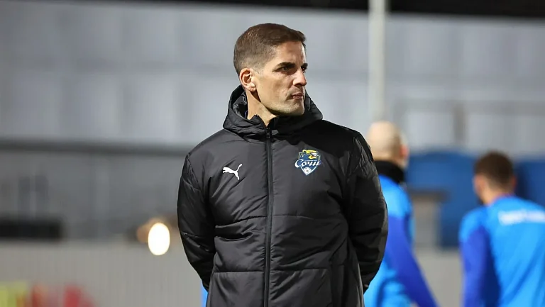 Экс-директор «Сочи»: Морено составлял тактику и расписание через ChatGPT