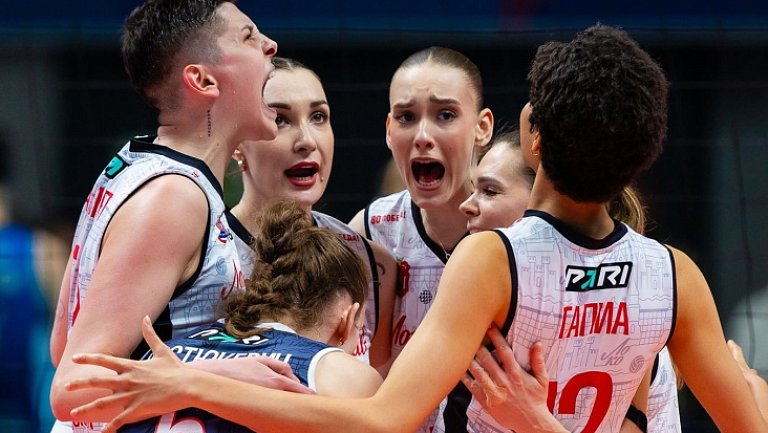 Локомотив на грани провала сотворил камбэк в финале Суперлиги