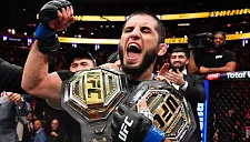 Махачев рассказал, что ждет его дальше после второго пояса UFC 