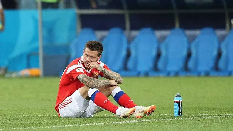 Смолов: «После ЧМ-2018 ожидал топ-трансфер, но оказался в Локомотиве»